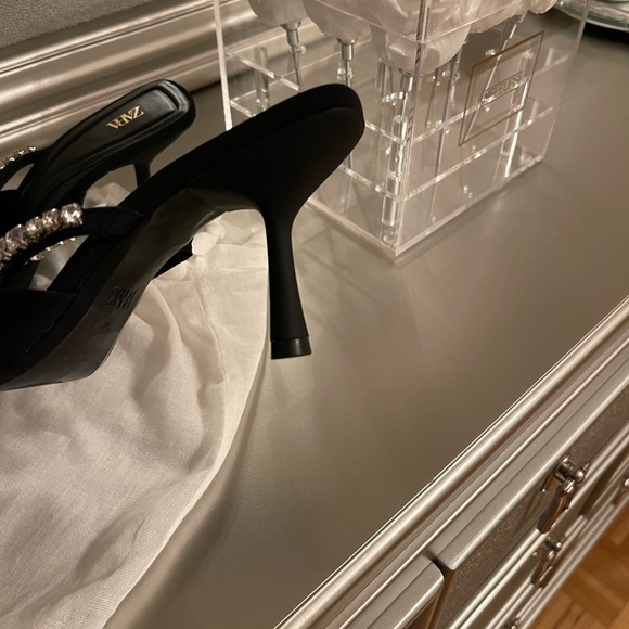 COPY - Zara slide heels - Picture 3 of 5
